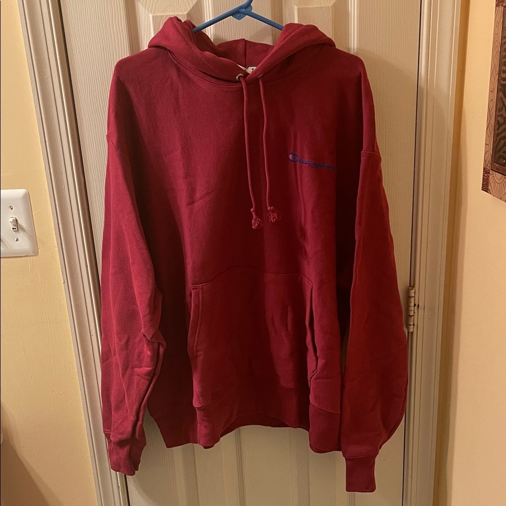Champion Men's Burgundy Hoodie